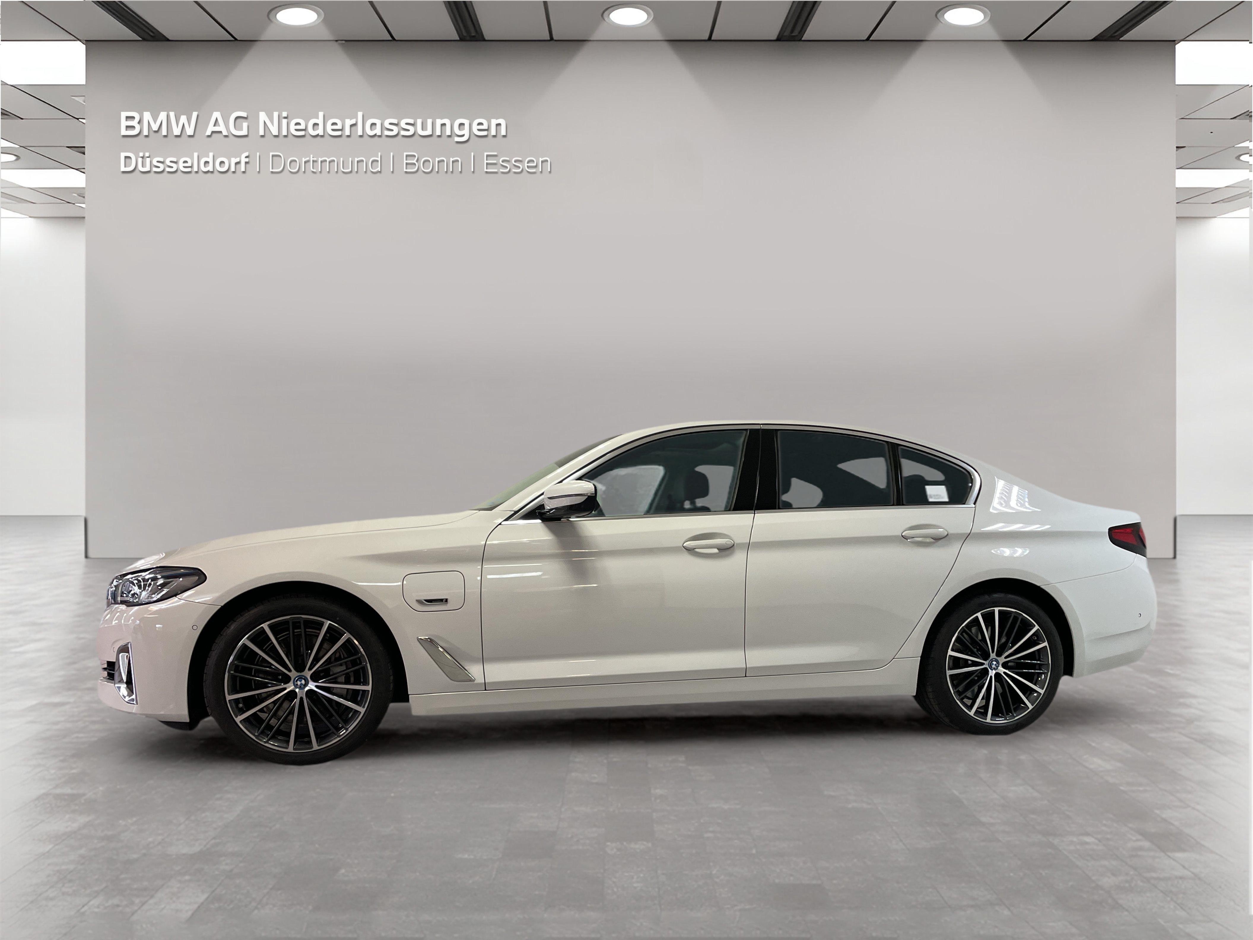 BMW 545 545e Sedan xDrive