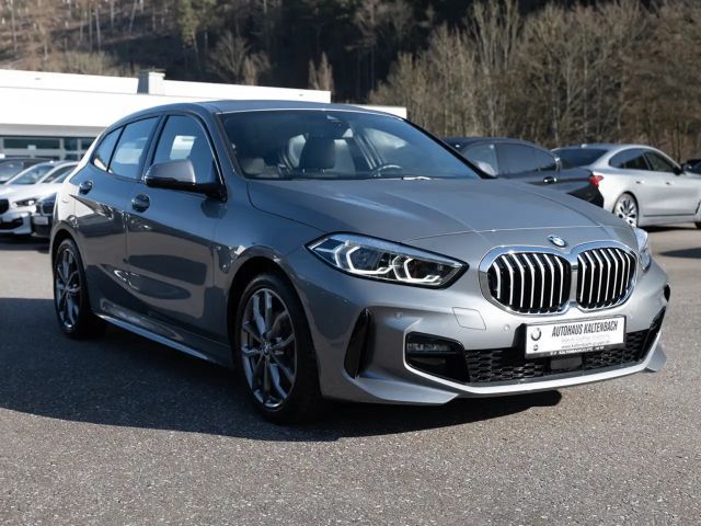 BMW 118 118i M-Sport Sedan