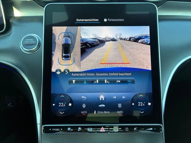 Mercedes-Benz C 300 AMG Line Sedan