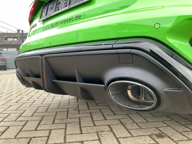 Audi RS3 Quattro S-Tronic Sedan