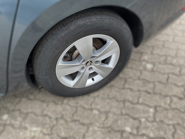 Skoda Superb 2.0 TDI Ambition Combi