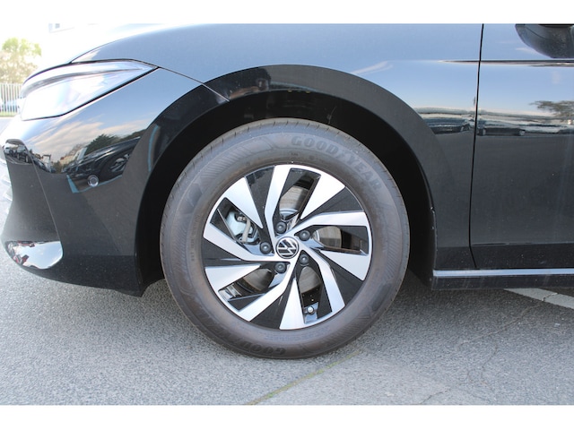 Volkswagen Passat 1.5 eTSI Business Variant