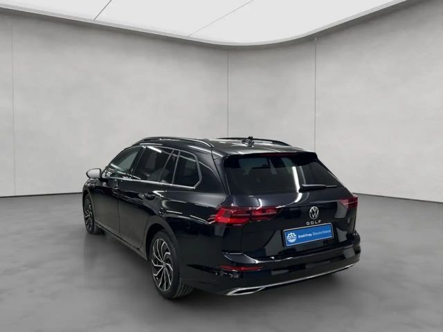 Volkswagen Golf 2.0 TDI DSG Style Variant