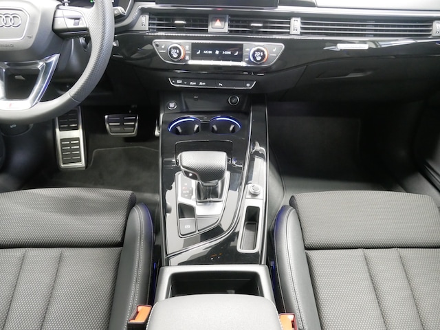 Audi A4 40 TDI Avant Quattro S-Line S-Tronic