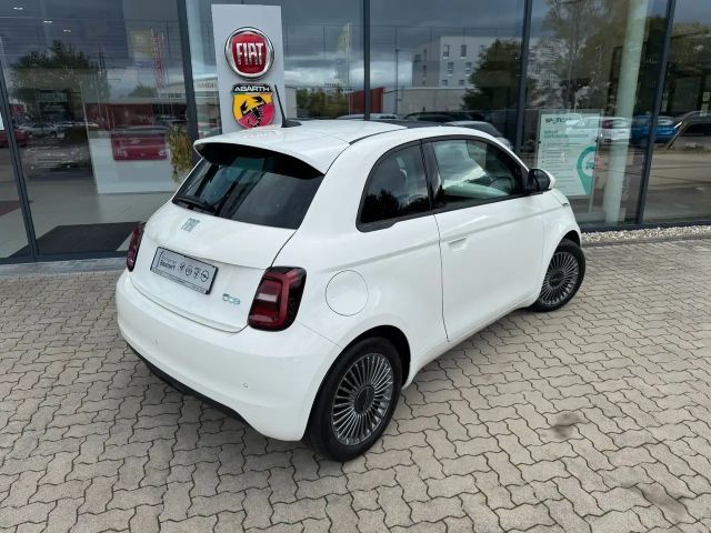 Fiat 500e Icon