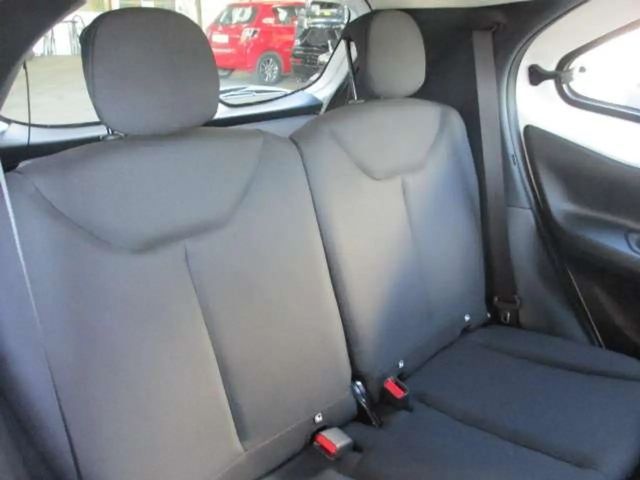 Toyota Aygo Hatchback Play VVT-i