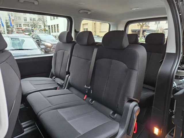 Hyundai Staria Trend