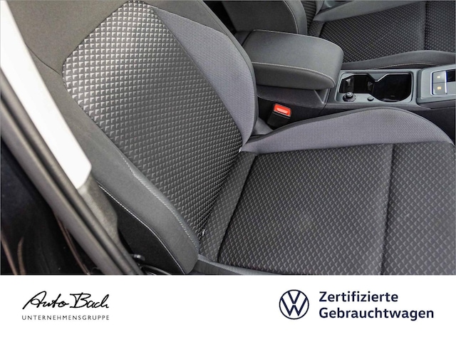 Volkswagen Golf 1.5 TSI Golf VIII Life