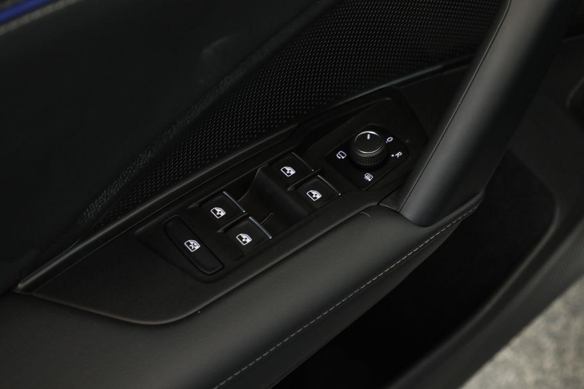 Volkswagen Tiguan 2.0 TDI DSG R-Line