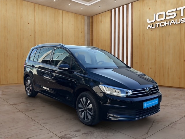 Volkswagen Touran 1.5 TSI DSG