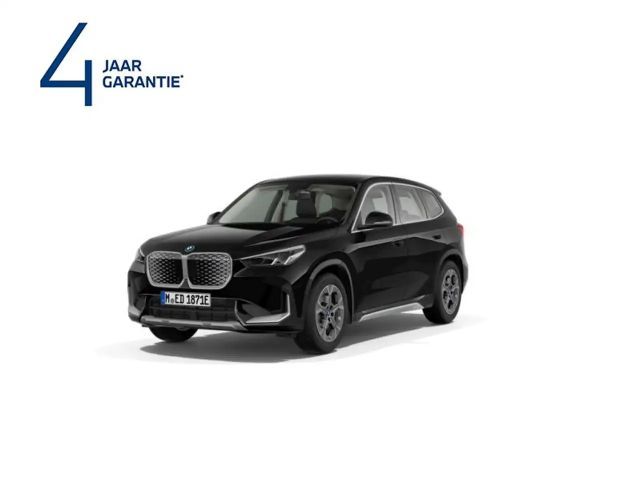 BMW iX1 xDrive30