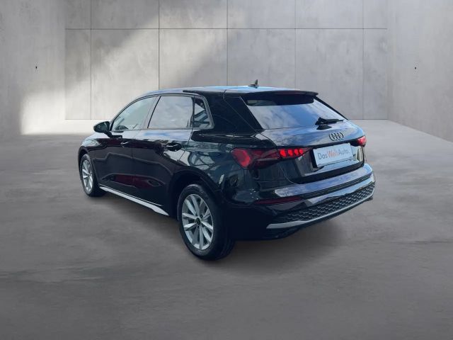 Audi A3 30 TFSI Sedan