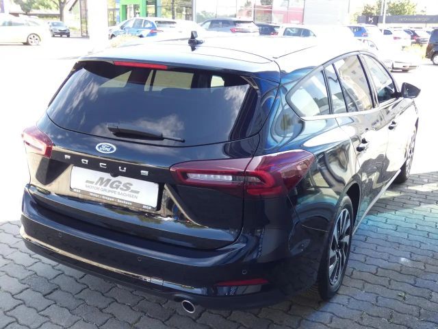 Ford Focus Titanium Wagon