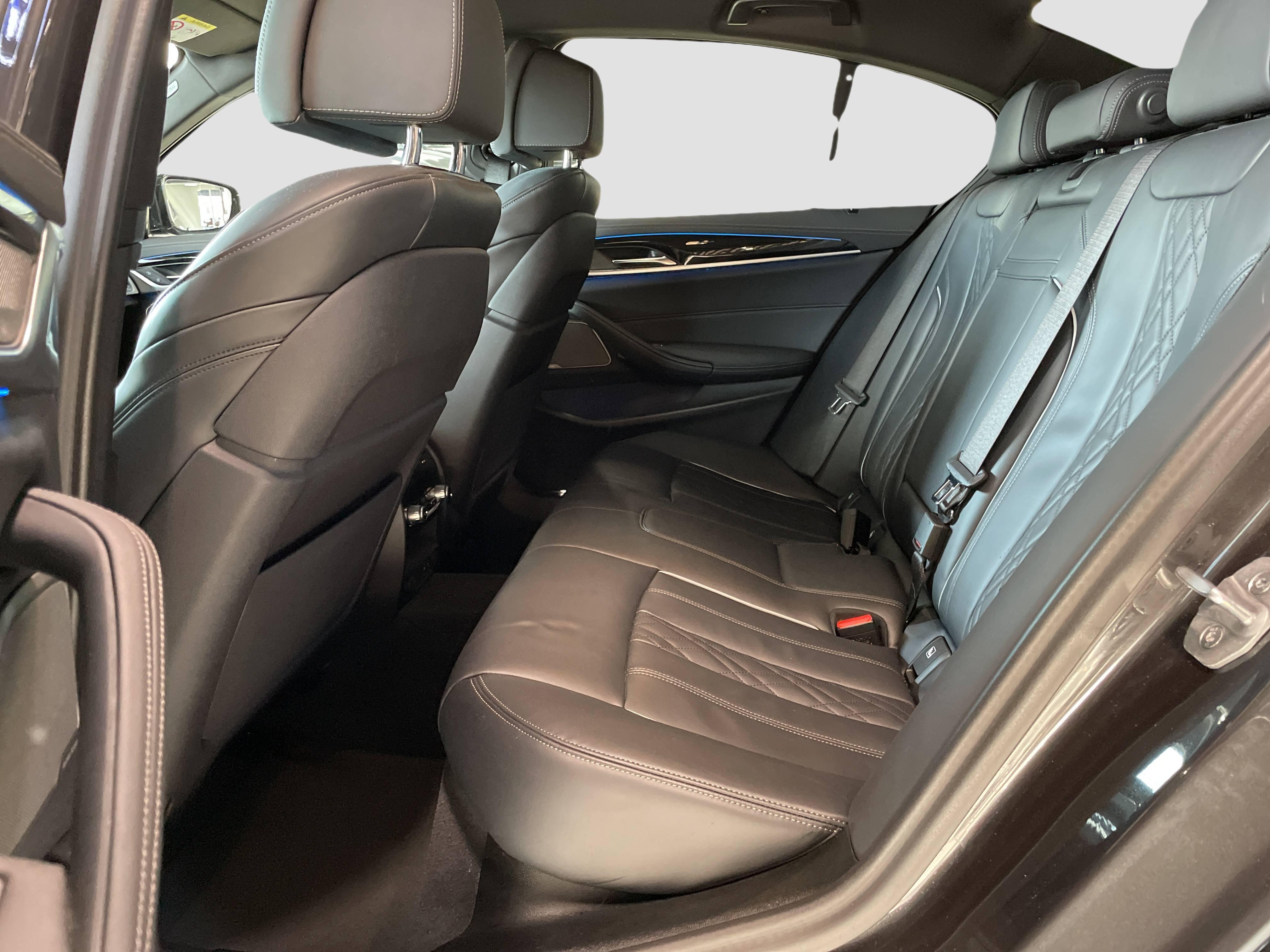 BMW 545 545e Sedan xDrive