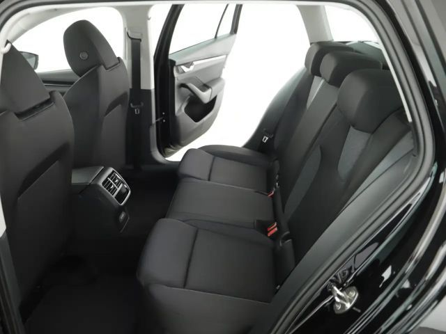 Skoda Octavia Essence TSI