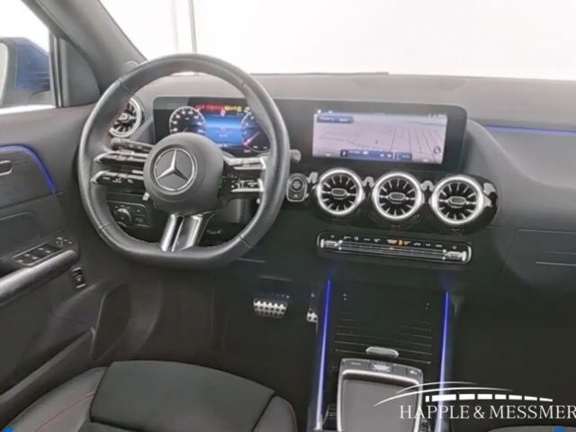 Mercedes-Benz GLA 200 AMG Line
