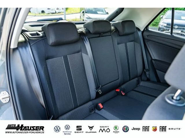 Volkswagen T-Roc 1.5 TSI DSG Life