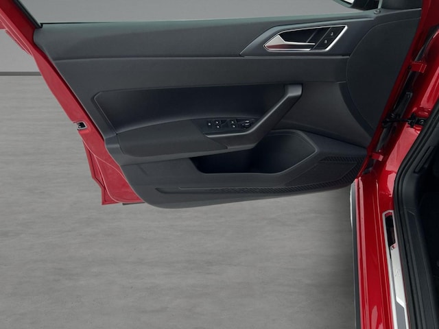 Volkswagen Polo 1.0 TSI DSG R-Line