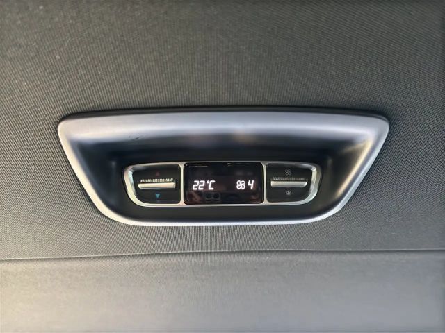 Mercedes-Benz V 300 AMG Line AVANTGARDE