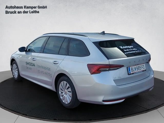 Skoda Octavia Essence TSI mHEV DSG