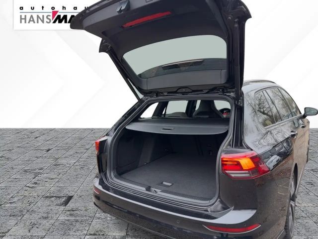 Volkswagen Golf R-Line Variant