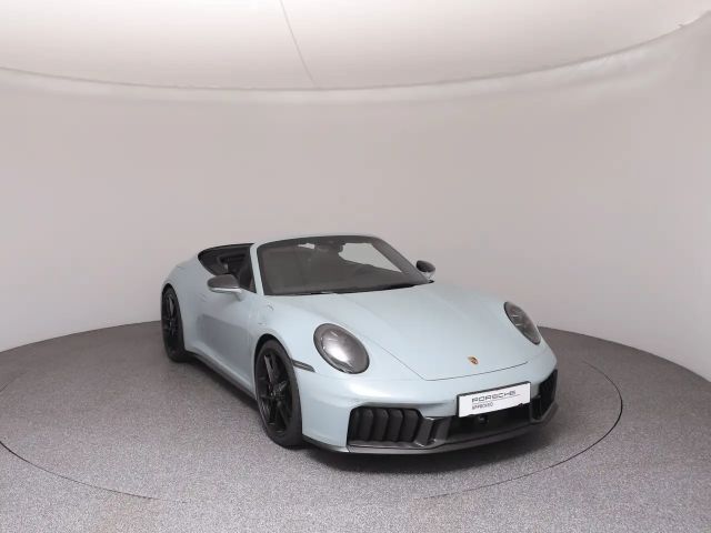 Porsche 911 Cabrio Carrera Coupé GTS