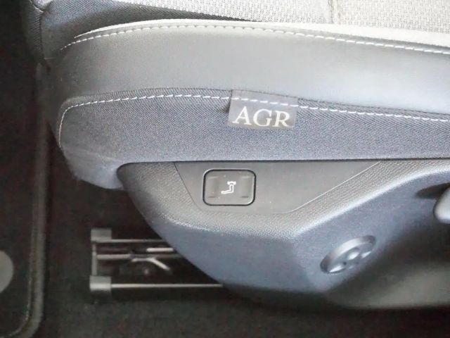 Opel Astra Elegance Hybrid Innovation