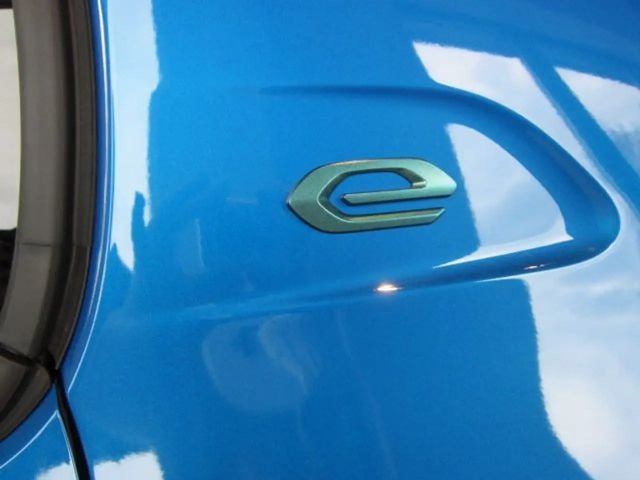 Peugeot E-208 Allure Pack