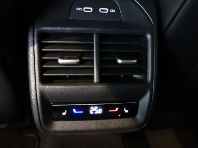 Volkswagen Passat 2.0 TDI DSG R-Line Variant