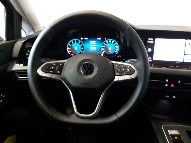 Volkswagen Golf 1.5 eTSI DSG Style Variant