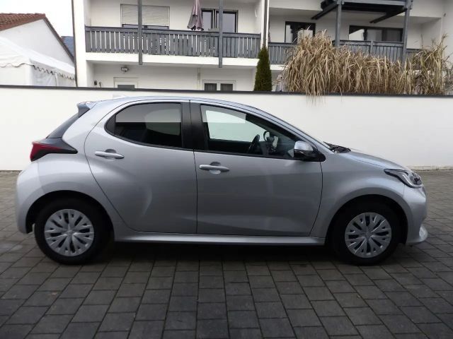 Toyota Yaris Hatchback