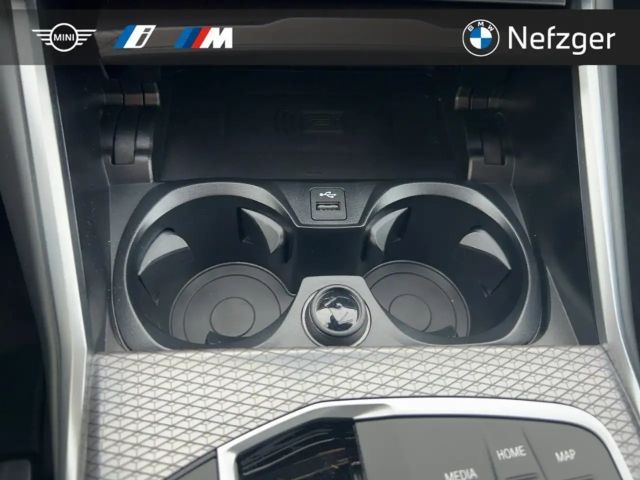 BMW 330 330d M-Sport Touring xDrive