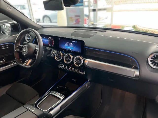 Mercedes-Benz GLB 200 AMG Line GLB 200 d