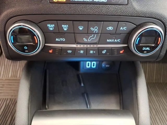 Ford Focus ST Line Wagon