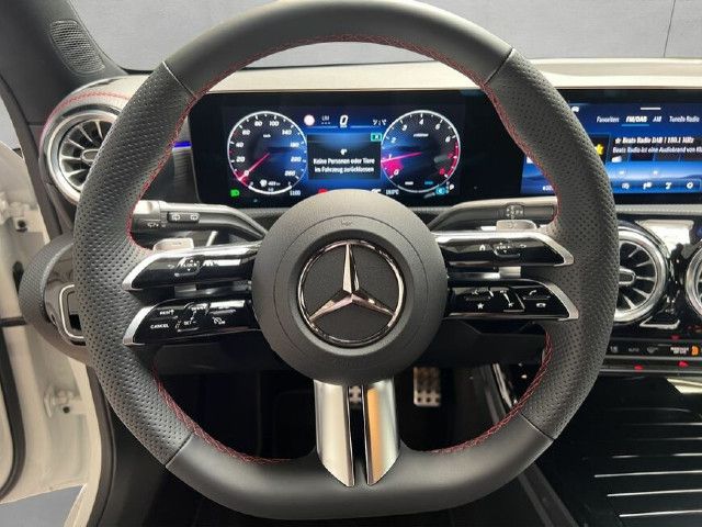 Mercedes-Benz CLA 180 Shooting Brake