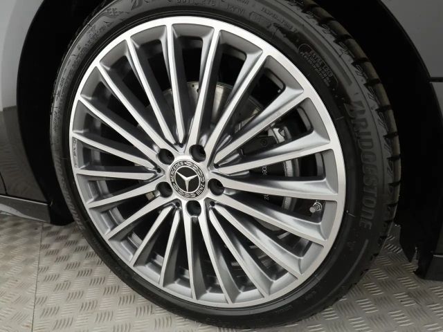 Mercedes-Benz B 220 AMG Line B 220 d