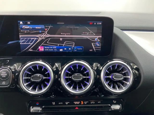 Mercedes-Benz GLA 200 AMG Line