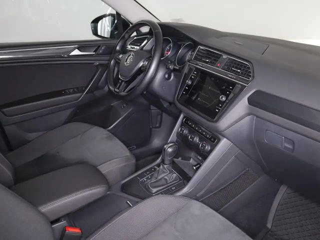 Volkswagen Tiguan Allspace DSG R-Line Style