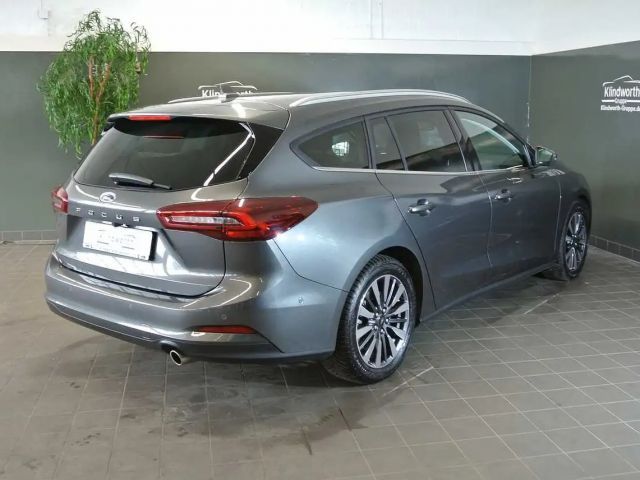 Ford Focus Titanium Wagon