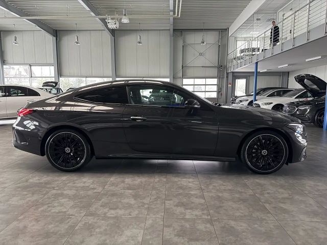 Mercedes-Benz CLE 300 4MATIC AMG Line Coupé