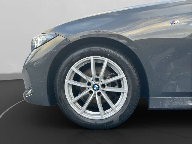 BMW 320 320d M-Sport Sedan