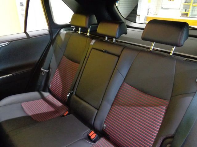 Suzuki Across E-Four Flash