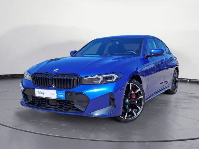 BMW 320 320d M-Sport Sedan xDrive