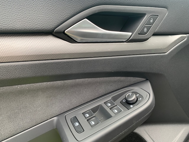 Volkswagen Golf 1.5 eTSI DSG