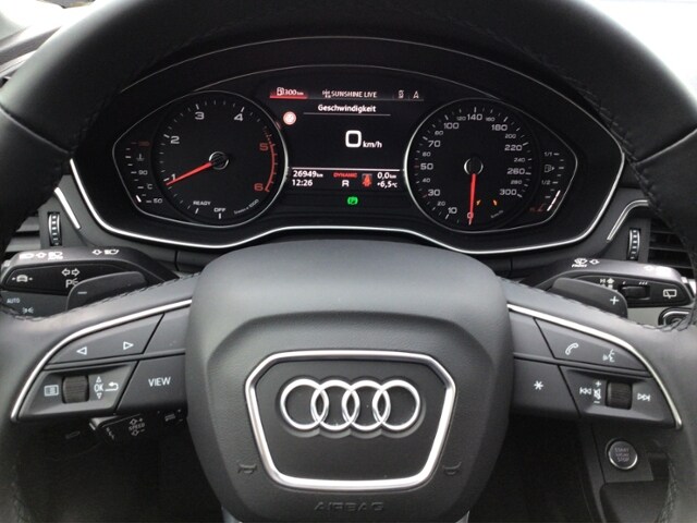 Audi A4 40 TDI Avant S-Line S-Tronic