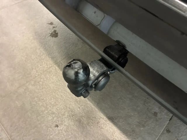 Volkswagen Golf Business DSG Variant