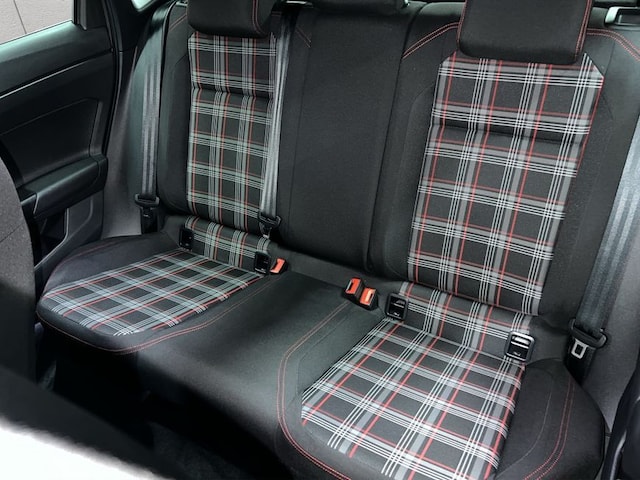 Volkswagen Polo 2.0 TSI DSG GTI