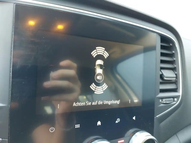 Renault Megane Business Line Combi TCe 140