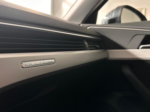 Audi A4 40 TDI Avant Quattro S-Tronic