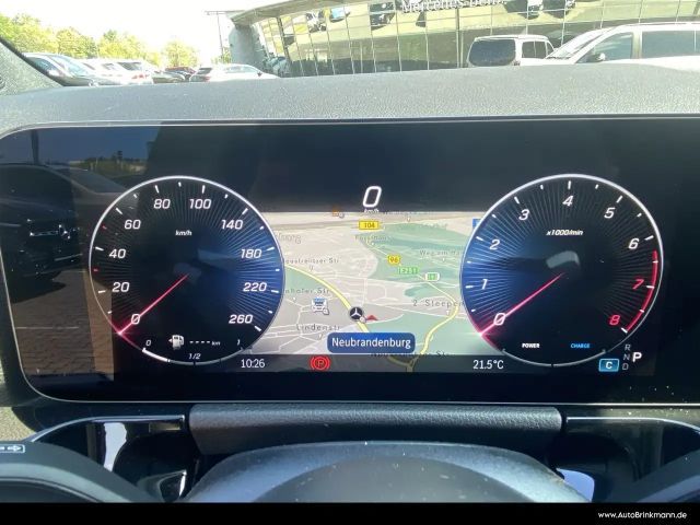 Mercedes-Benz GLA 180 AMG Line